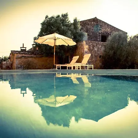 Son Vela Villa